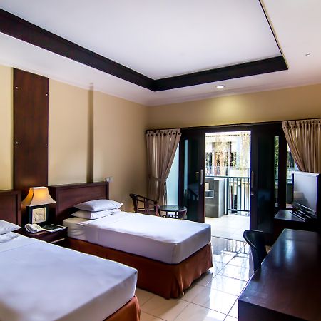 Champlung Mas Hotel Legian Exterior foto