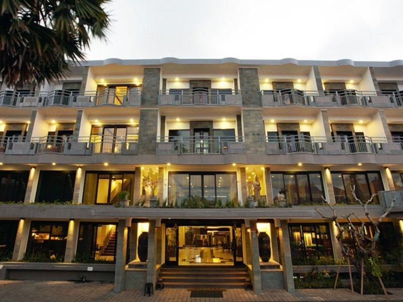 Champlung Mas Hotel Legian Exterior foto